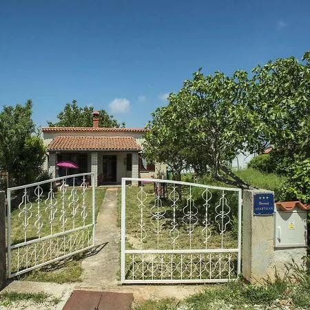 Holiday Casa Vezzie
